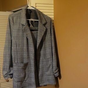 2pc suit black and white houndstooth